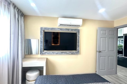 Apartamento de 2 dormitorios en Pattaya, Tailandia № 209814 - foto 14