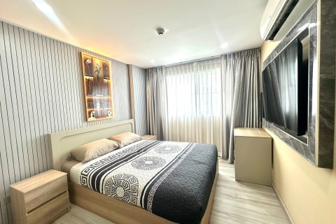 Apartamento de 2 dormitorios en Pattaya, Tailandia № 209814 - foto 12