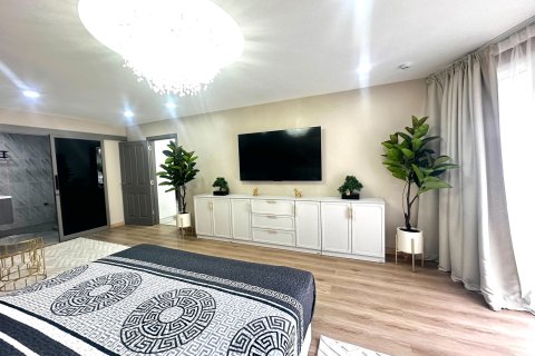 Apartamento de 2 dormitorios en Pattaya, Tailandia № 209816 - foto 18
