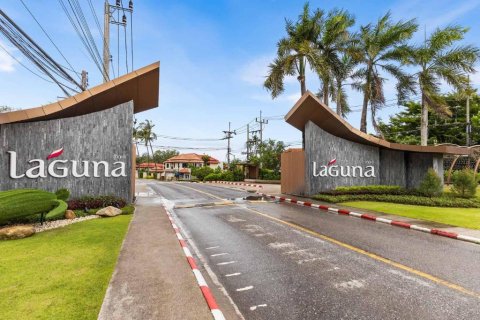 Apartamento de 2 habitaciones en Pattaya, Tailandia № 159813 - foto 8