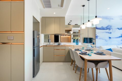Apartamento de 2 habitaciones en Pattaya, Tailandia № 159813 - foto 2