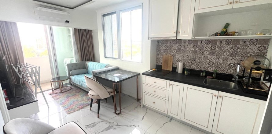 Apartamento de 2 habitaciones en Pattaya, Tailandia № 205854