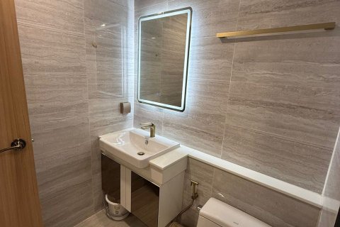 Apartamento de 2 habitaciones en Pattaya, Tailandia № 205852 - foto 8