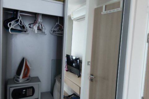 Apartamento de 2 habitaciones en Pattaya, Tailandia № 205849 - foto 6