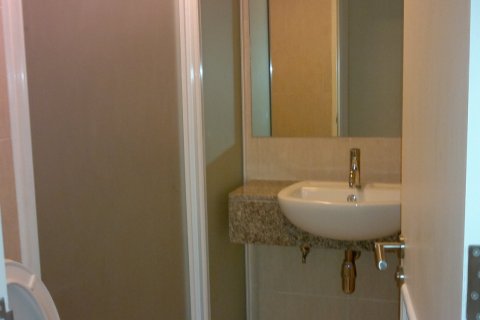 Condominio de 2 dormitorios en Bangkok, Tailandia № 144145 - foto 8