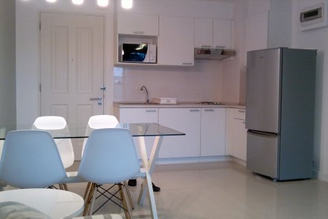 Condominio de 2 dormitorios en Bangkok, Tailandia № 144145 - foto 2