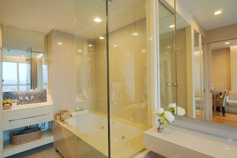 Condominio de 1 dormitorio en Bangkok, Tailandia № 144146 - foto 5