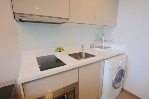 Condominio de 1 dormitorio en Bangkok, Tailandia № 144146 - foto 8