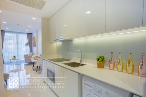 Condominio de 2 dormitorios en Bangkok, Tailandia № 144148 - foto 2