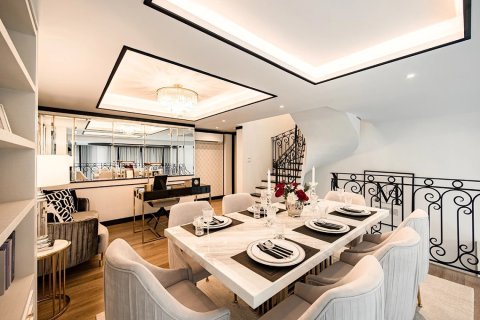 Casa de 3 dormitorios en Bangkok, Tailandia № 180913 - foto 20