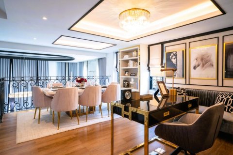 Casa de 3 dormitorios en Bangkok, Tailandia № 180913 - foto 5