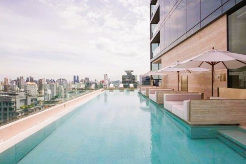 Ático de 3 dormitorios en Bangkok, Tailandia № 180918 - foto 27