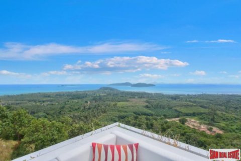 Chalet de 4 dormitorios en Ko Samui, Tailandia № 194490 - foto 5