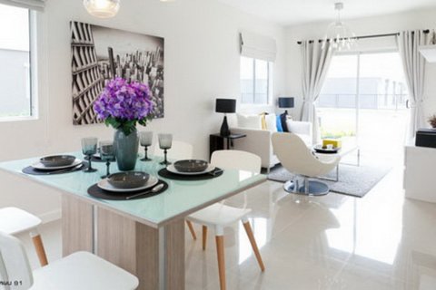 Sobre plano Pruksa Ville 56 Puttamonton Sai 5 en Nakhon Pathom, Tailandia № 59048 - foto 6