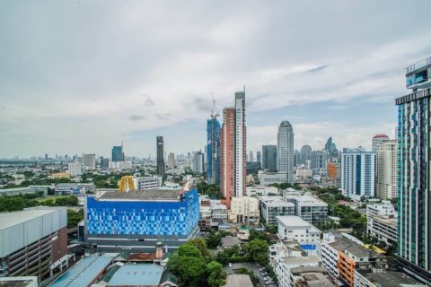 Condominio de 2 dormitorios en Watthana, Bangkok, Tailandia № 133884 - foto 17
