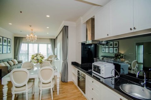 Condominio de 2 dormitorios en Watthana, Bangkok, Tailandia № 133884 - foto 4