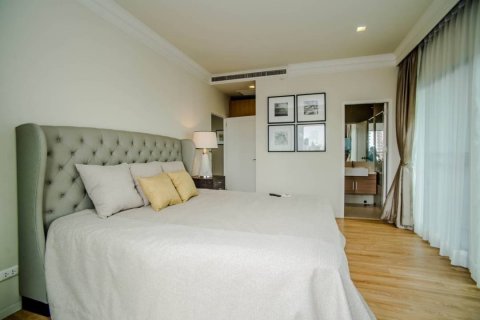 Condominio de 2 dormitorios en Watthana, Bangkok, Tailandia № 133884 - foto 10