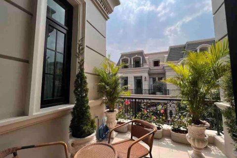 Chalet de 4 dormitorios en Sathon, Bangkok, Tailandia № 133886 - foto 16