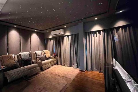 Chalet de 4 dormitorios en Sathon, Bangkok, Tailandia № 133886 - foto 10