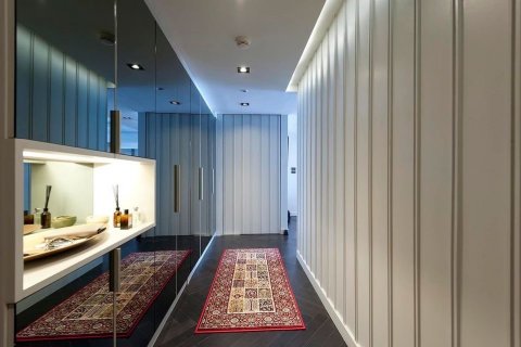 Condominio de 1 dormitorio en Pathum Wan, Bangkok, Tailandia № 133887 - foto 5