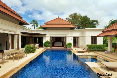 Chalet de 4 dormitorios en Bang Tao, Tailandia № 179688