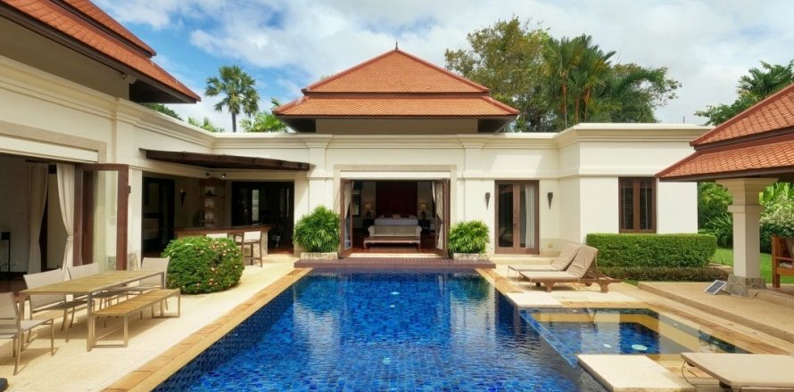 Chalet de 4 dormitorios en Bang Tao, Tailandia № 179688