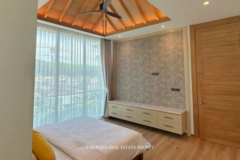 Chalet de 3 dormitorios en Bang Tao, Tailandia № 179687 - foto 16