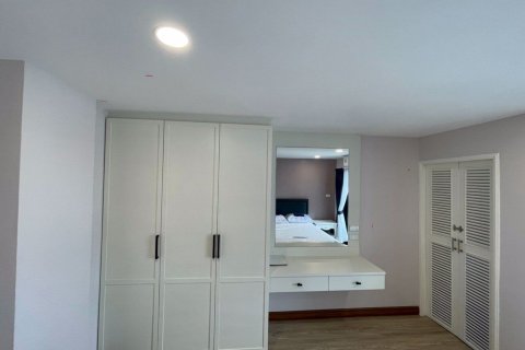 Penthouse in Watthana, Bangkok, Thailand 3 Schlafzimmer № 47679 - Foto 12