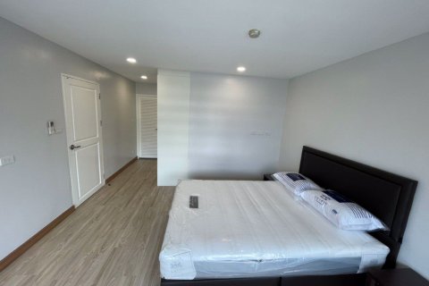 Penthouse in Watthana, Bangkok, Thailand 3 Schlafzimmer № 47679 - Foto 14
