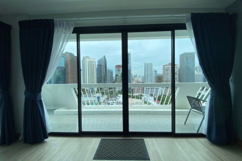 Penthouse in Watthana, Bangkok, Thailand 3 Schlafzimmer № 47679 - Foto 19