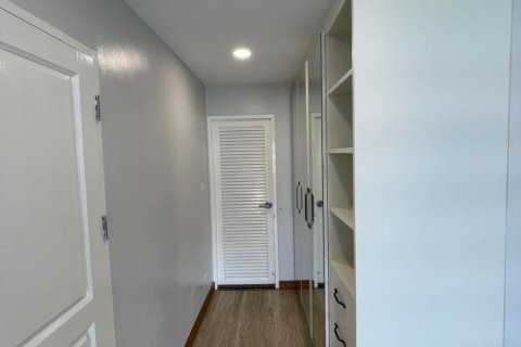Penthouse in Watthana, Bangkok, Thailand 3 Schlafzimmer № 47679 - Foto 15