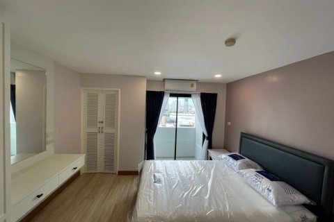 Penthouse in Watthana, Bangkok, Thailand 3 Schlafzimmer № 47679 - Foto 11