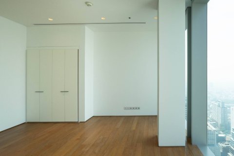 Dúplex de 2 dormitorios en Bangkok, Tailandia № 180469 - foto 15
