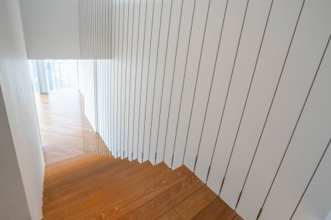 Dúplex de 2 dormitorios en Bangkok, Tailandia № 180469 - foto 24