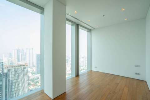 Dúplex de 2 dormitorios en Bangkok, Tailandia № 180469 - foto 17