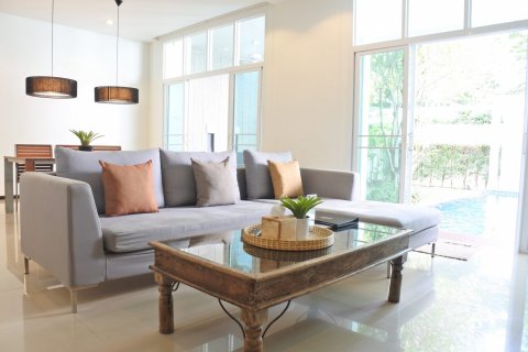 Haus in Bang Tao, Thailand 3 Schlafzimmer № 47109 - Foto 8
