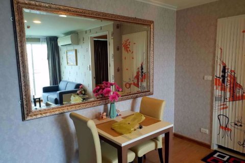Condominio de 1 dormitorio en Pom Prap Sattru Phai, Bangkok, Tailandia № 54131 - foto 3