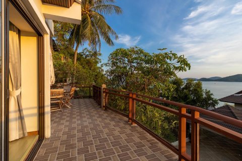 Casa de 4 dormitorios en Phuket, Tailandia № 65757 - foto 11
