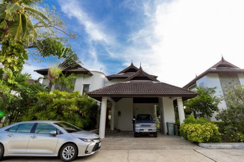 Casa de 4 dormitorios en Phuket, Tailandia № 65757 - foto 14