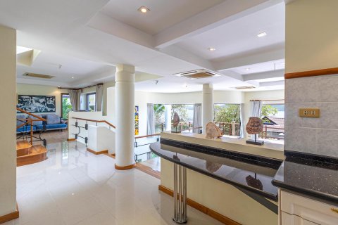 Casa de 4 dormitorios en Phuket, Tailandia № 65757 - foto 4