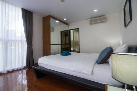 Condominio de 2 dormitorios en Bangkok, Tailandia № 144132 - foto 6