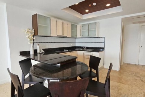 Condominio de 2 dormitorios en Phuket, Tailandia № 146869 - foto 5