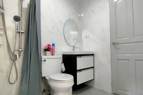 Chalet de 3 dormitorios en Phuket, Tailandia № 146870 - foto 7