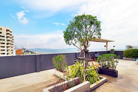Apartamento de 2 habitaciones en Pattaya, Tailandia № 205805 - foto 18