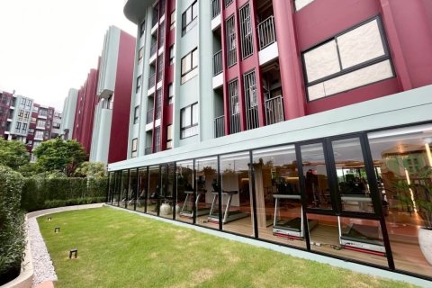 Apartamento de 2 habitaciones en Pattaya, Tailandia № 205800 - foto 16