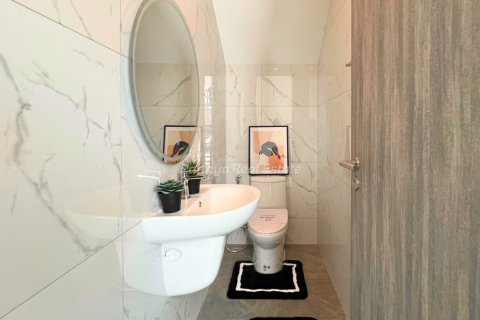 Casa de 3 dormitorios en Bang Lamung, Tailandia № 209176 - foto 15