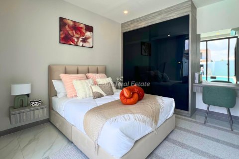 Casa de 3 dormitorios en Bang Lamung, Tailandia № 209176 - foto 11
