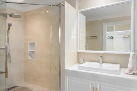 Chalet de 3 dormitorios en Phuket, Tailandia № 190789 - foto 19