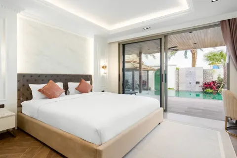 Chalet de 3 dormitorios en Phuket, Tailandia № 190789 - foto 17