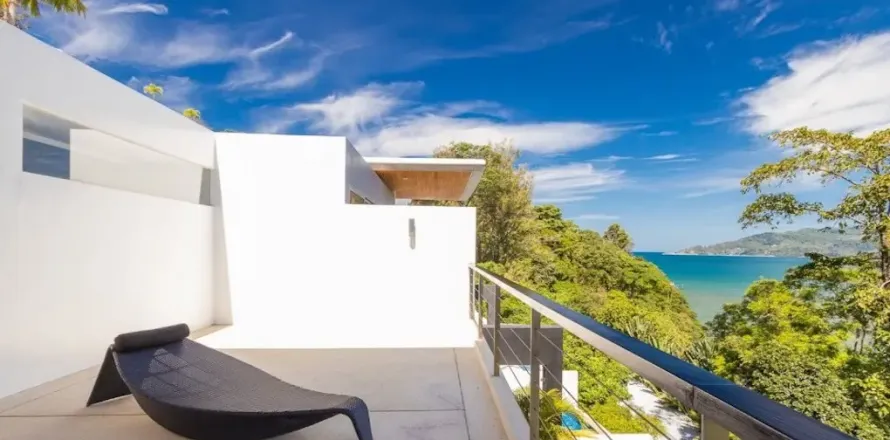 Chalet de 3 dormitorios en Patong, Tailandia № 190792